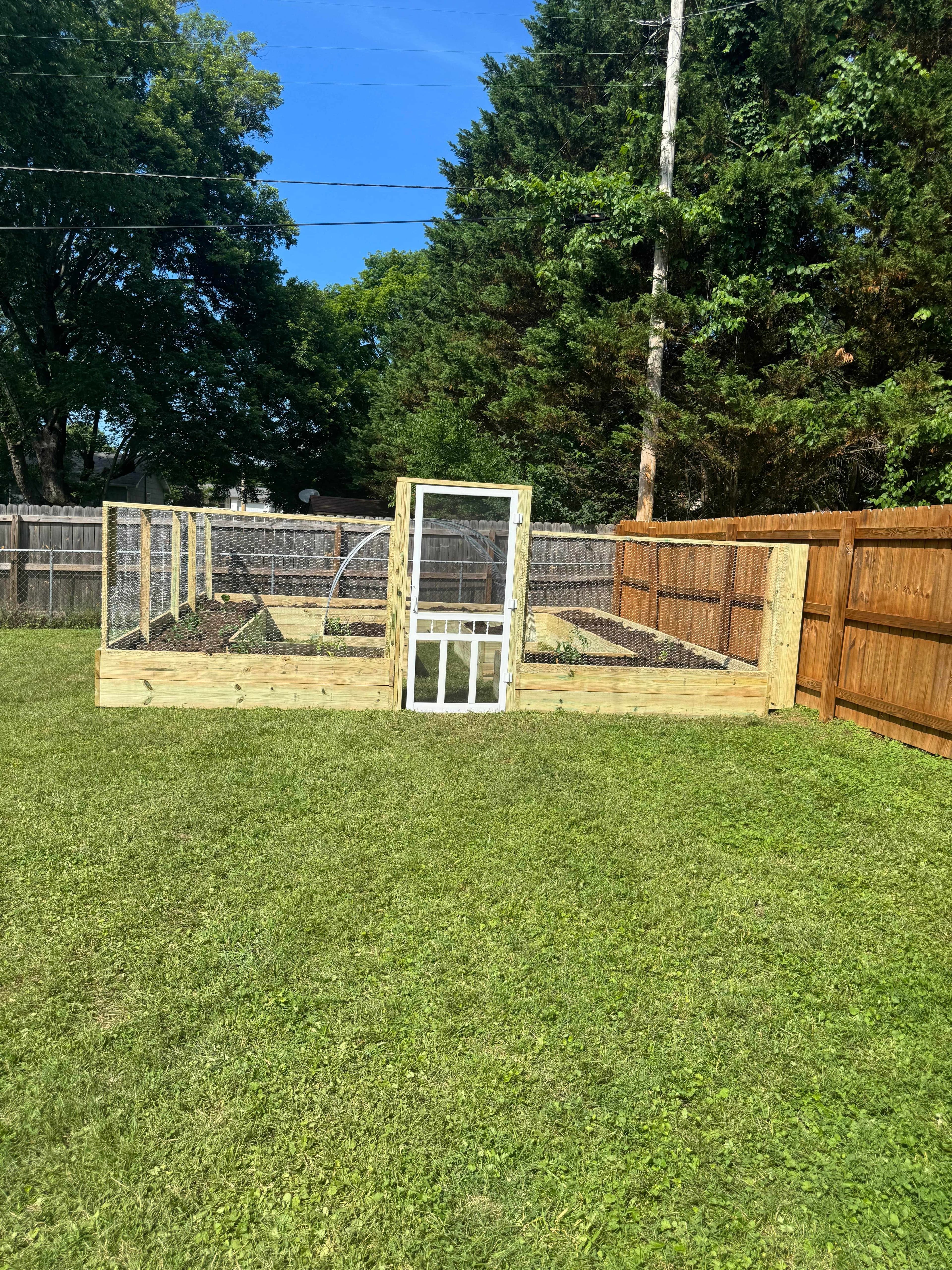 Ashley Farris's garden build
